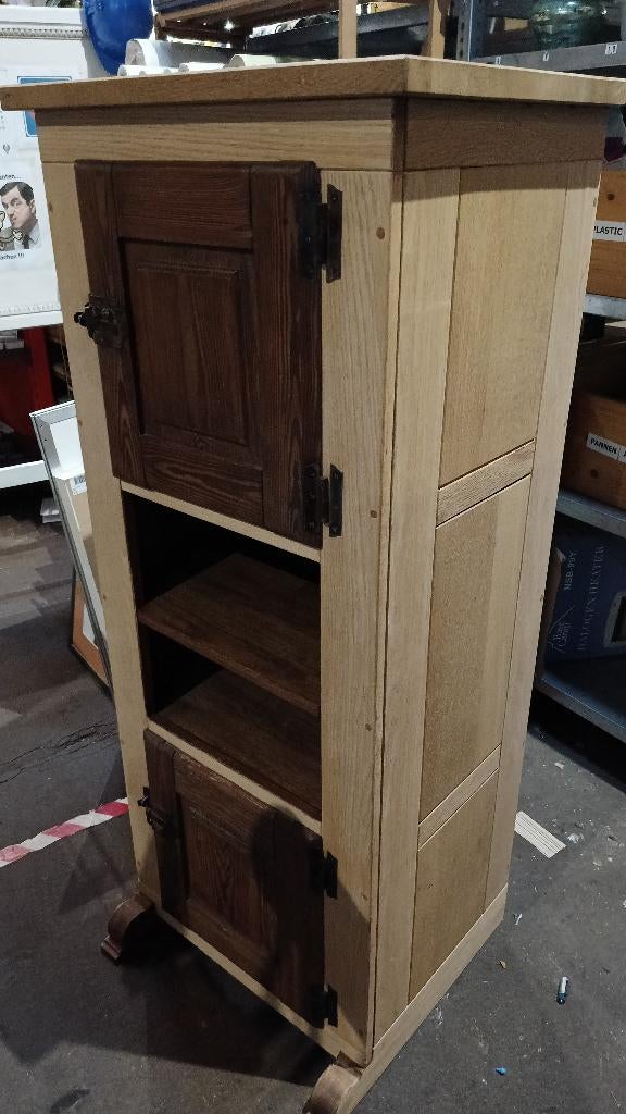 Landelijk kastje 146x50x62 met luikdeurtjes, Ophalen