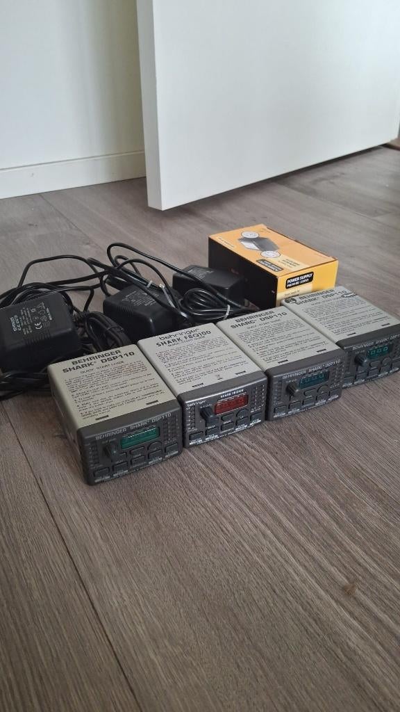 Behringer Shark DSP 110 (4 stuks), Ophalen of Verzenden, Gebruikt, Delay of Echo