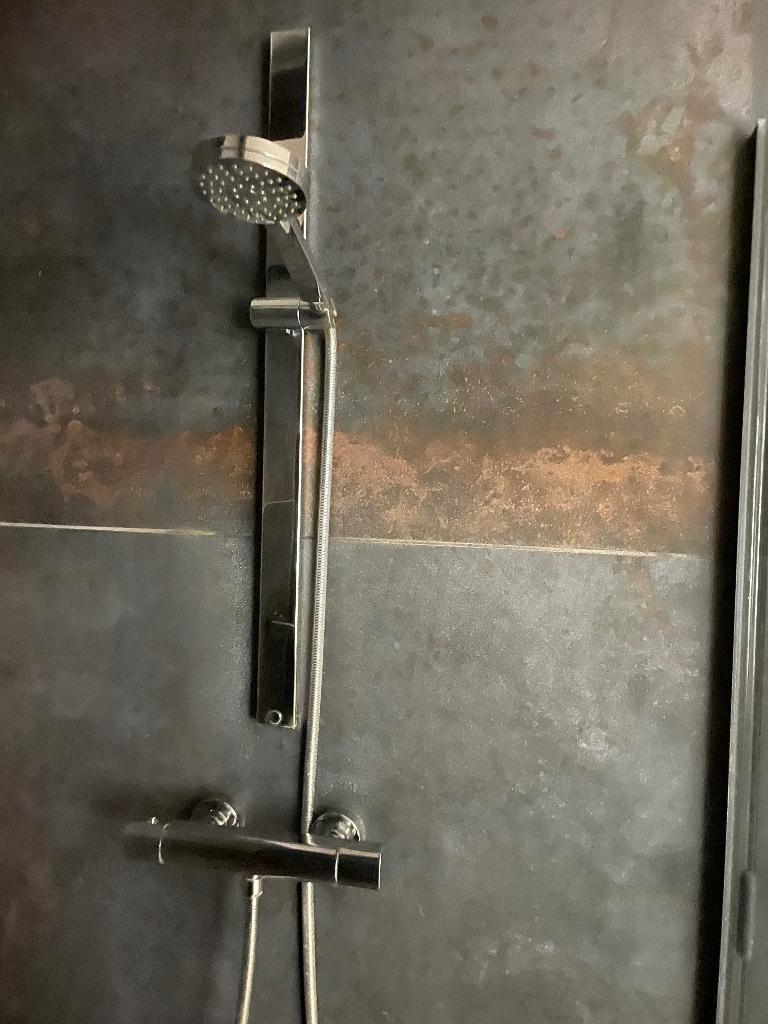 Complete design douchekraan met partieel glaspaneel, Ophalen, Minder dan 50 cm, Gebruikt, Overige typen