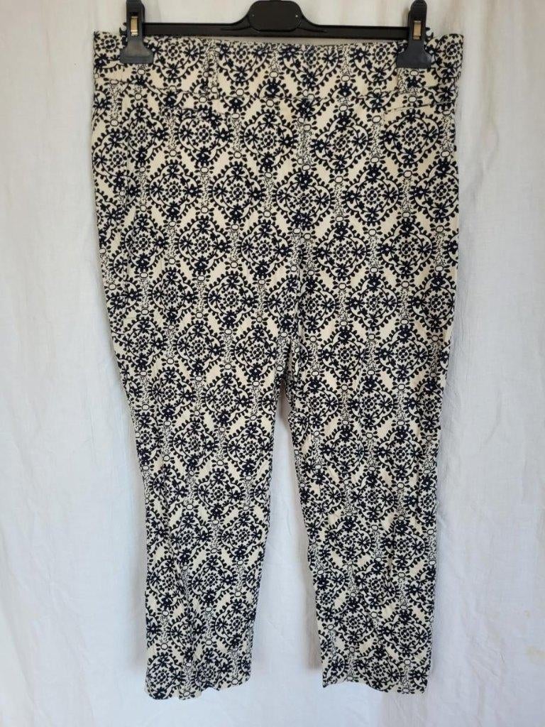 Grappige zwart-witte broek mt M merk Loft, Kleding | Dames, Maat 38/40 (M), ., Zwart, Ophalen of Verzenden