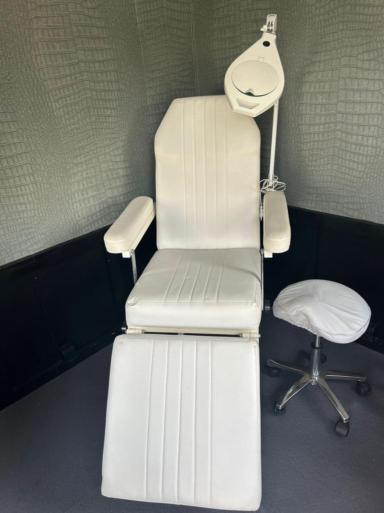 Behandelstoel schoonheidsspecialiste, Ophalen, Gebruikt, Overige typen