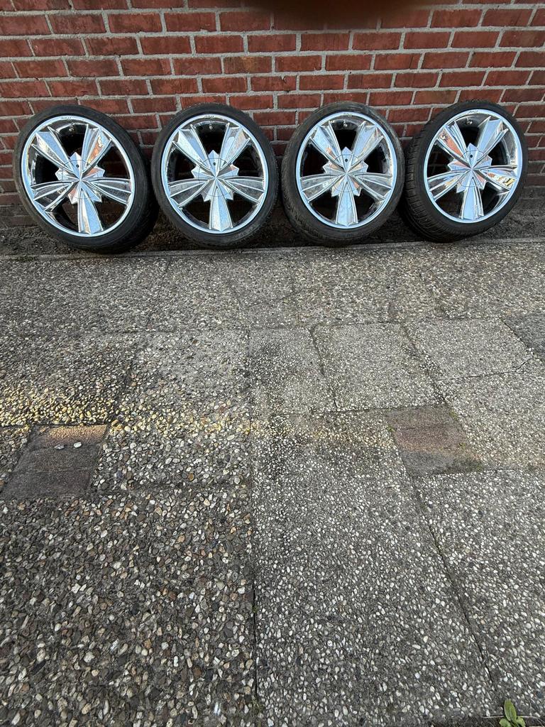 Multlisteek velgen, Gebruikt, 17 inch, Winterbanden, Ophalen