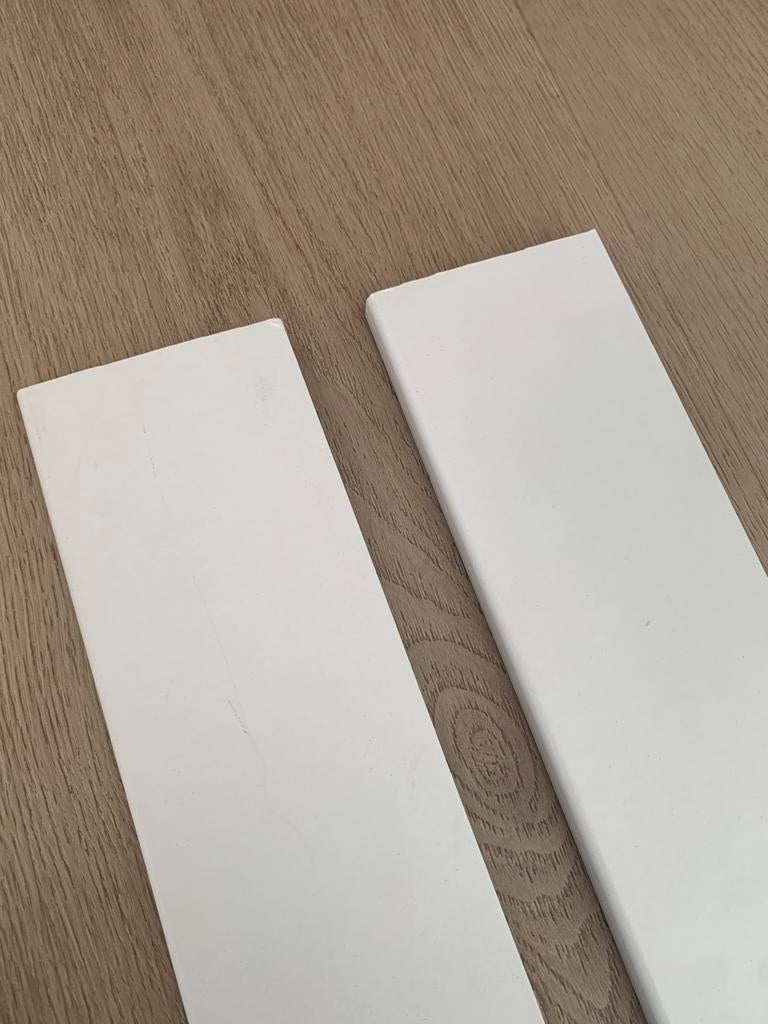 2 Plinten mdf wit —> zie laatste foto voor de maat, Ophalen of Verzenden, Zo goed als nieuw, Mdf, 200 tot 250 cm