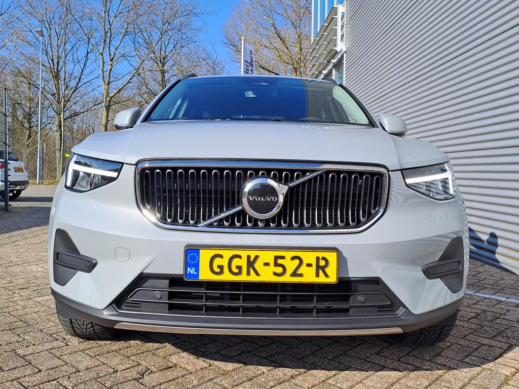 Volvo XC40 2.0 B3 Essential AUTOMAAT | Stuurverwarming | Sto, 12 maanden, Gebruikt, Euro 6, 4 cilinders