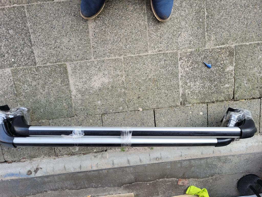 Dakdragers voor peugeot 3008 glad dak, Ophalen of Verzenden, Zo goed als nieuw