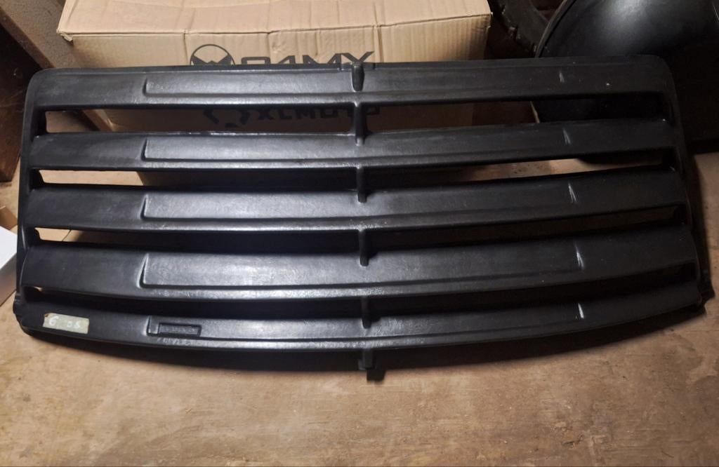 Nieuwe Volvo 240 louvre / louvres, Ophalen of Verzenden, Nieuw, Volvo