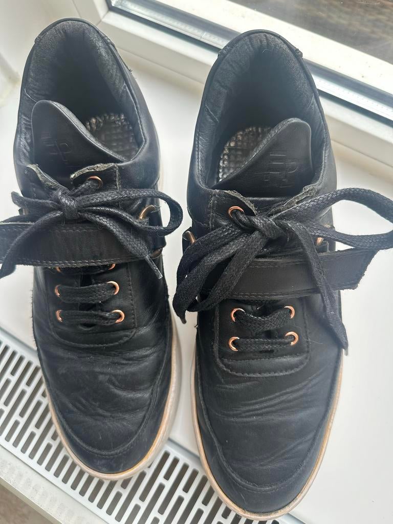 Stevige Filling Pieces sneakers maat 39 met koperkleurige de, Zwart, Ophalen of Verzenden, Sneakers of Gympen, Gedragen