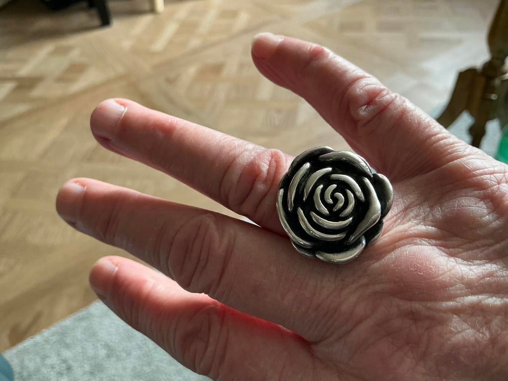 Zilveren ring met roos mt 18,zilveren ring met bloem,, Ophalen, 18 tot 19, Zo goed als nieuw, Dame