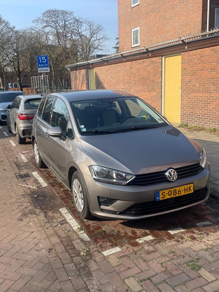 Volkswagen Golf Sportsvan 1.6 TDI 2015 -Nieuwe APK, Auto's, Volkswagen, Airbags, Euro 6, 4 cilinders, Golf Sportsvan