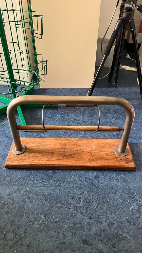 Vintage cadeaupapier houder papierrol inpakpapier 40 cm, Ophalen of Verzenden, Gebruikt