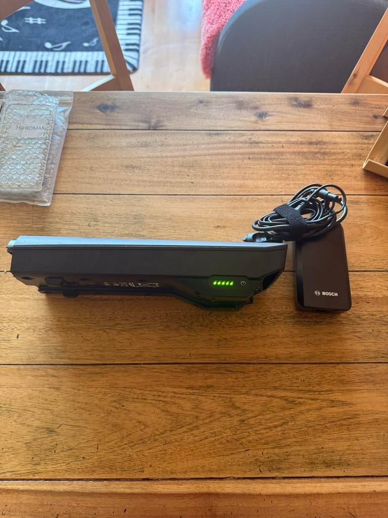 Bosch PowerPack 400 accu + oplader (gebruikt), Ophalen of Verzenden, Gebruikt