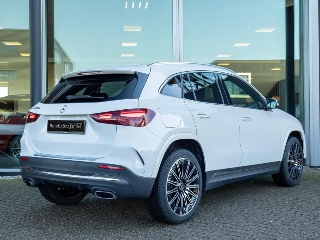 Mercedes-Benz GLA 250 e Star Edition AMG Line Trekhaak, Stof, 16 kWh, Wit, Bedrijf