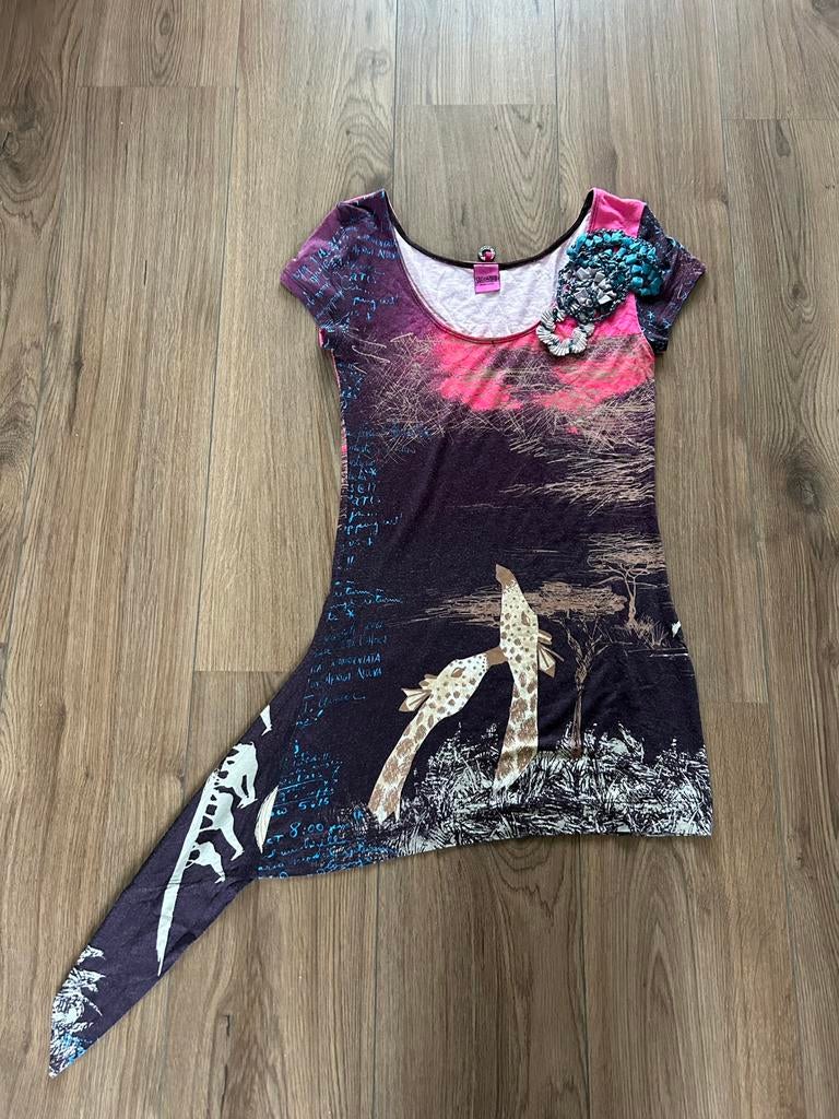 Save the Queen top maat S, Kleding | Dames, Tops, Overige kleuren, Ophalen of Verzenden, Zo goed als nieuw, Korte mouw