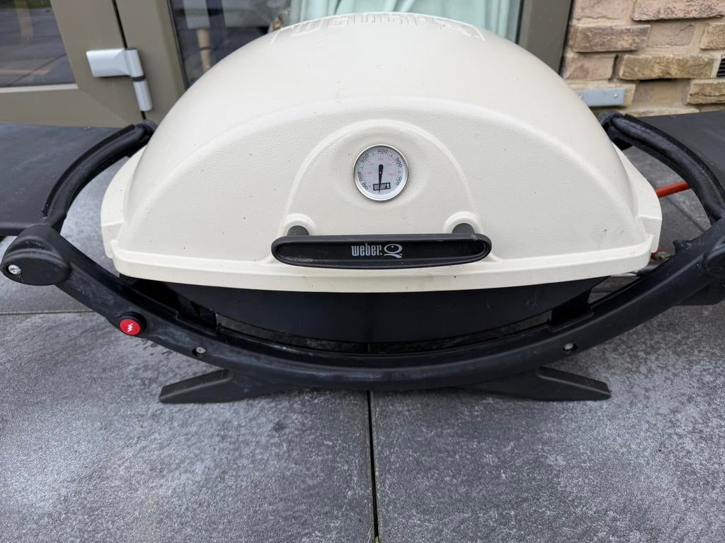 Weber BBQ + Gasfles + Hoes – Direct grillen, Tuin en Terras, Gasbarbecues, Ophalen of Verzenden, Gebruikt, Weber