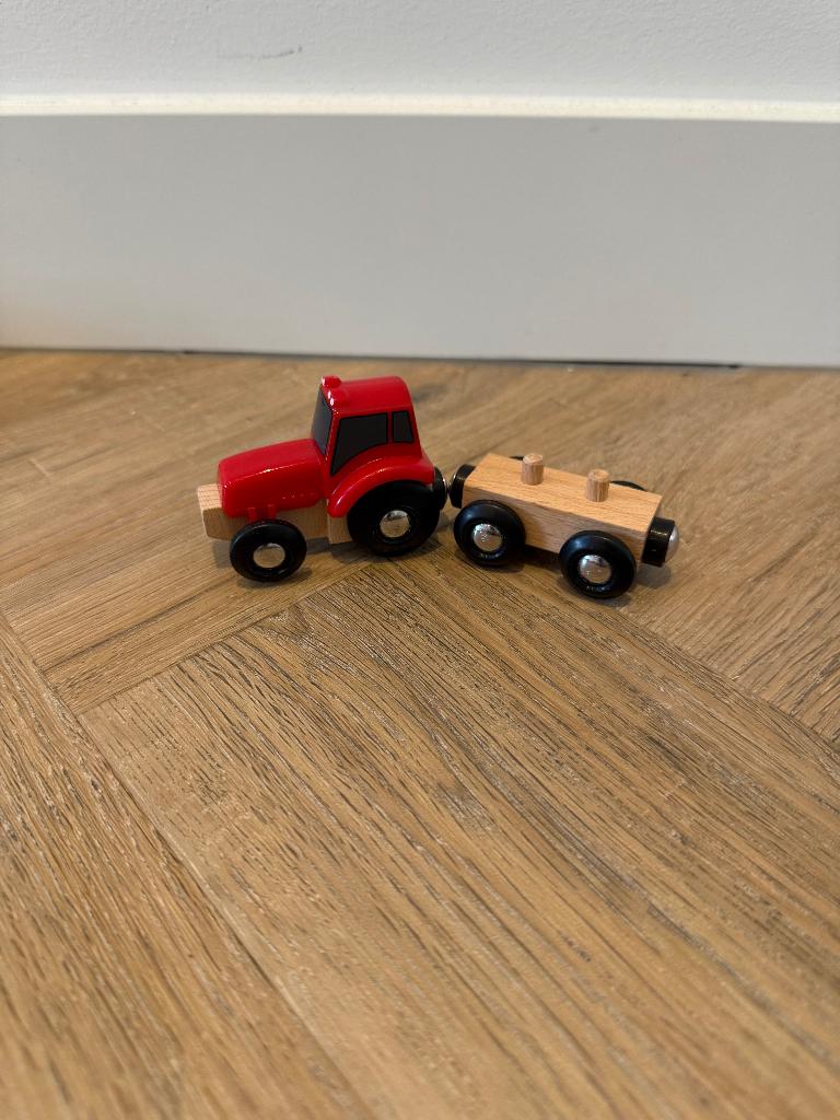 ZGAN Brio houten trein rode tractor trekker set 33719 boer, Ophalen of Verzenden, Zo goed als nieuw