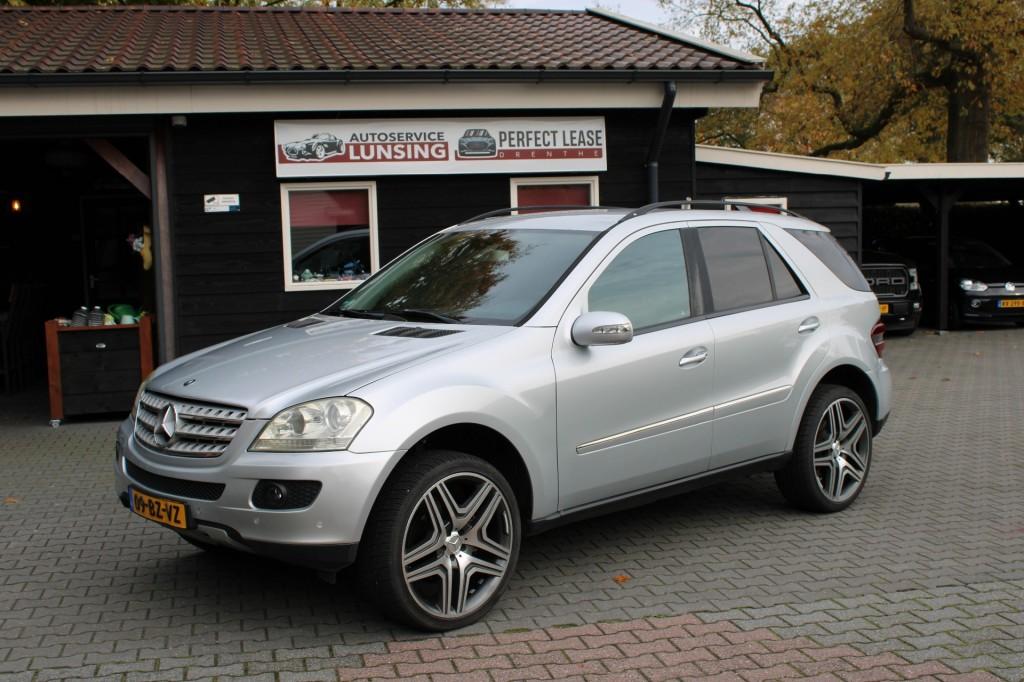 Mercedes-benz ML-KLASSE ML320 Grijs kenteken 3500 trekgewich, Parkeersensor, Mercedes-Benz, Bedrijf, Zilver of Grijs