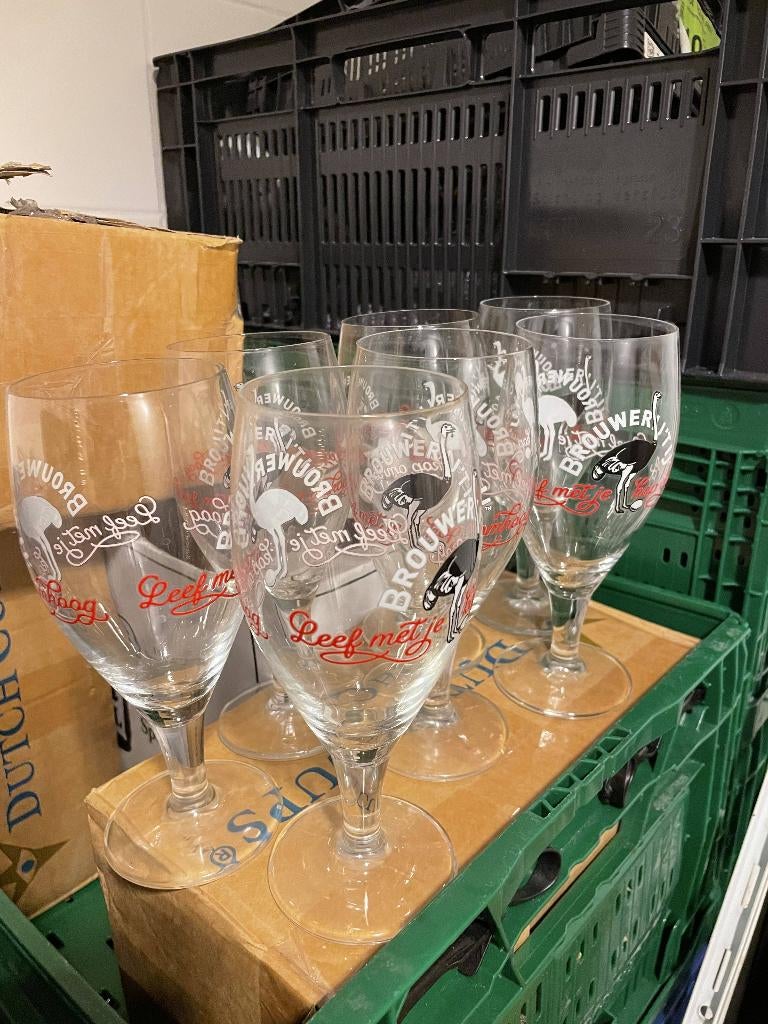 Ijwit glazen set van 8, Ophalen, Zo goed als nieuw, Bierglas