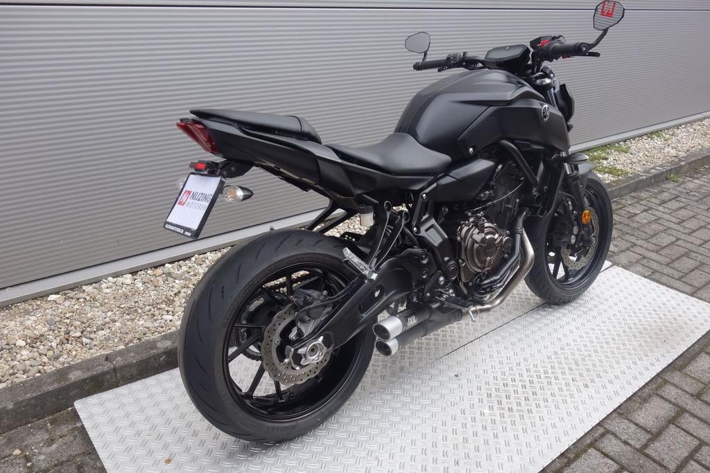 YAMAHA MT 07 ABS (bj 2018) - foto 3
