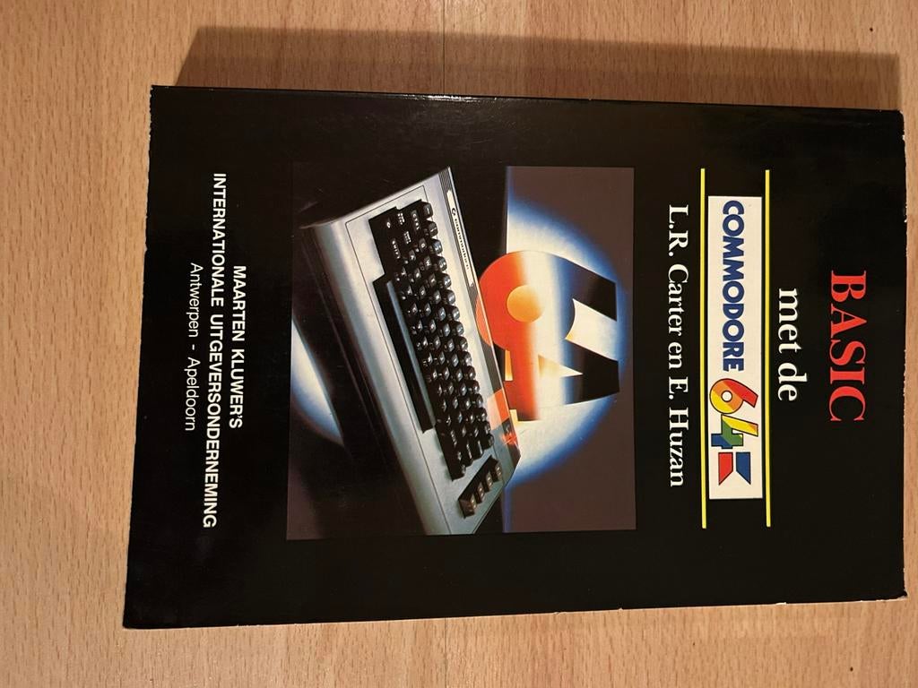 BASIC met de Commodore 64 – Carter & Huzan, Ophalen of Verzenden, Zo goed als nieuw, Programmeertaal of Theorie