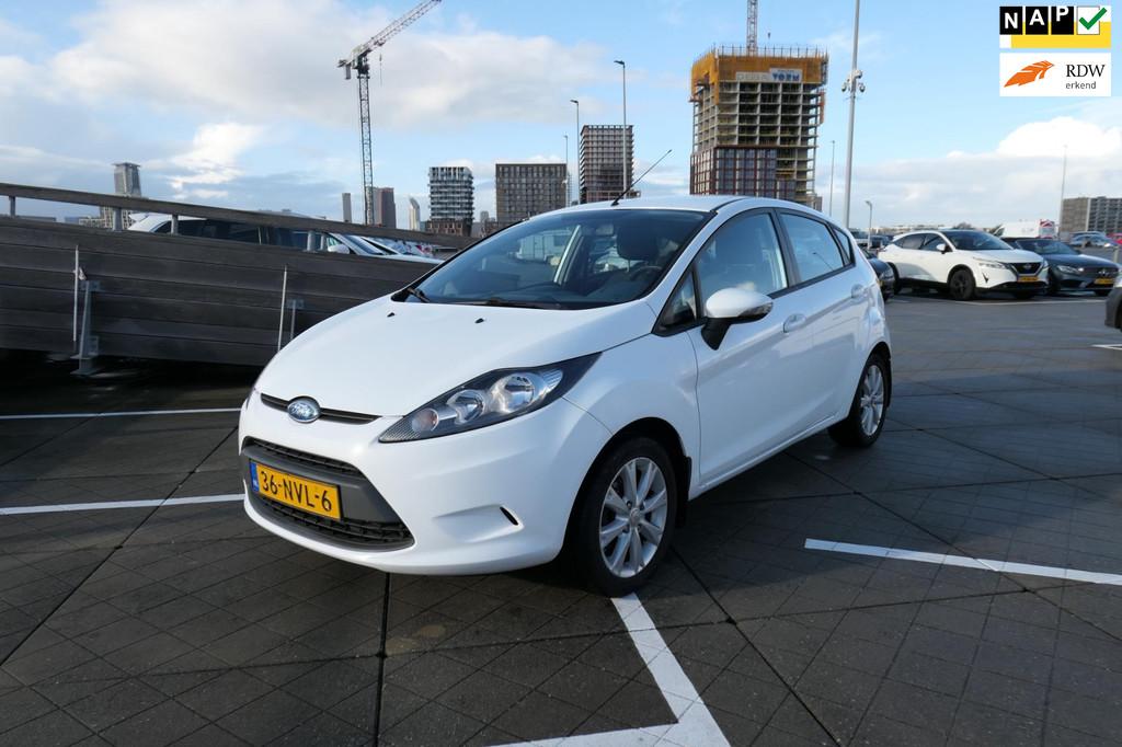 Ford Fiesta Gereserveerd...gereserveerd...gereserveerd, Voorwielaandrijving, Euro 5, 40 €/maand, 1242 cc