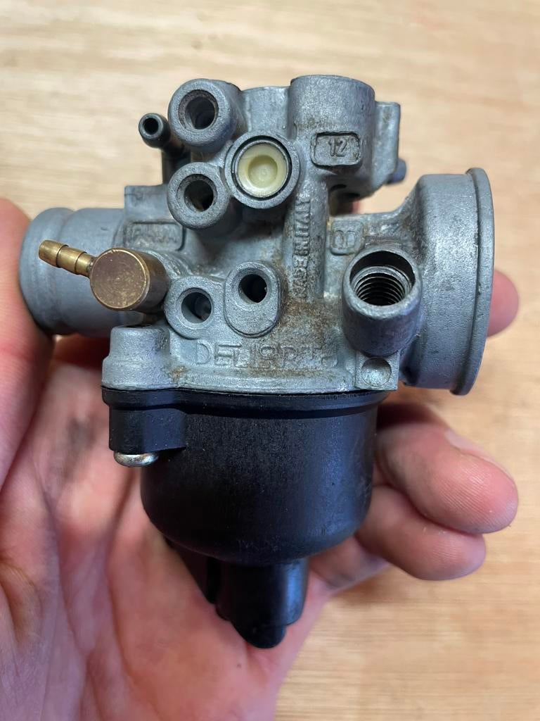 Dellorto 12mm carburateur piaggio en minarelli, Ophalen of Verzenden, Zo goed als nieuw, Carburateur