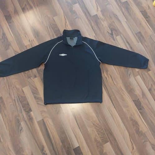 Donker blauwe trui van Umbro, Maat L, nieuwe, Ophalen of Verzenden, Nieuw, Maat 48/50 (M), Blauw