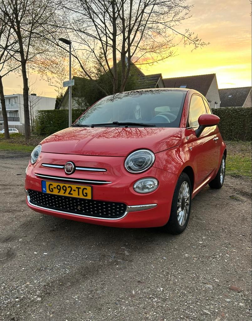 Fiat 500 1.2 lounge 4 cilinder panorama dak koraal kleur, Auto's, Fiat, 4 cilinders, 840 kg, Leder en Stof, Handgeschakeld