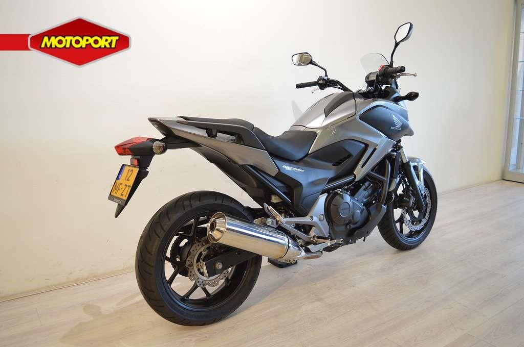 Honda NC 750 X ABS (bj 2015) - foto 3