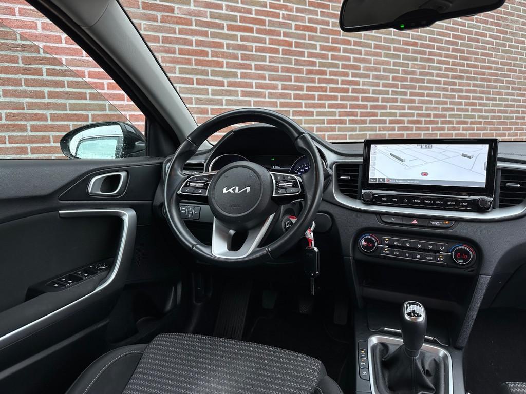 Kia Ceed 1.0 T-GDi | DynamicLine 5-Drs | Navi | Camera | Led, Gebruikt, Euro 6, Zwart, Bedrijf