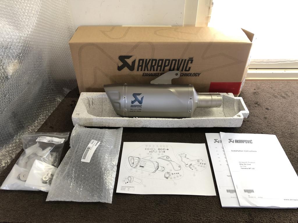 Akrapovic uitlaat demper Yamaha MT-10 MT10 FZ-10 RN78 2022, Verzenden, Nieuw, Info@yamaha-motor.de, 2500 Shingai, Iwata, Shizuoka, 438-8501, JP