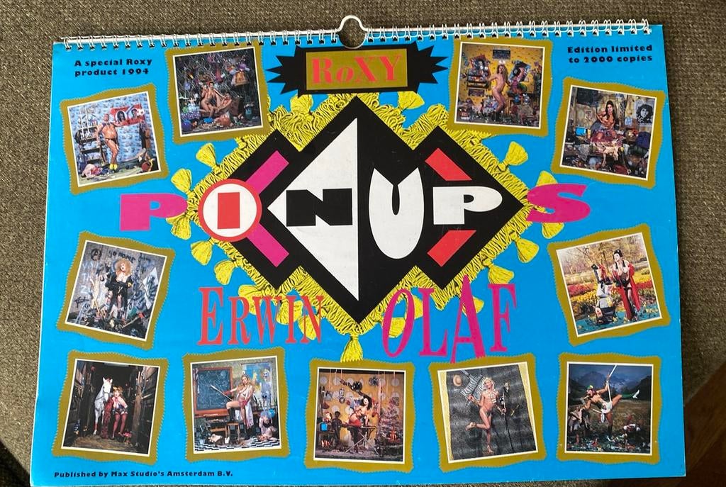 Erwin olaf pin up kalender Roxy limited edition, Boeken, Ophalen of Verzenden, Zo goed als nieuw