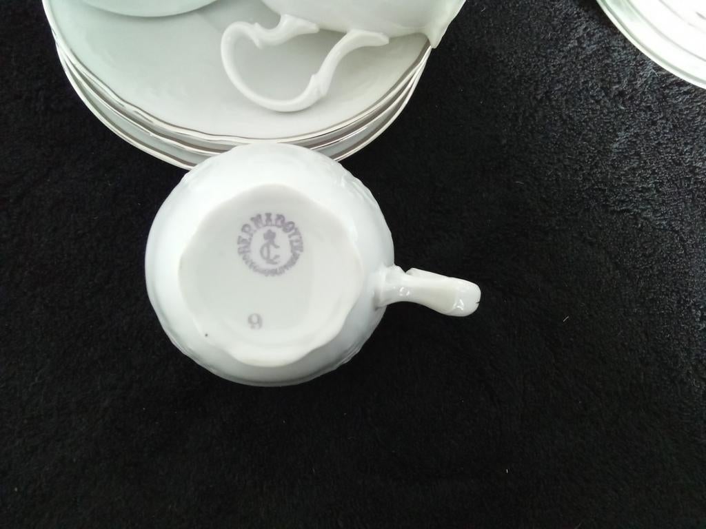 Thun 1794 Bernadotte servies, Ophalen of Verzenden, Porselein, Overige stijlen, Kop(pen) en/of Schotel(s)