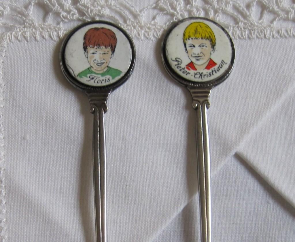 Vintage lepeltjes Floris en Pieter, Verzamelen, Koninklijk Huis en Royalty, Ophalen of Verzenden, Zo goed als nieuw, Nederland