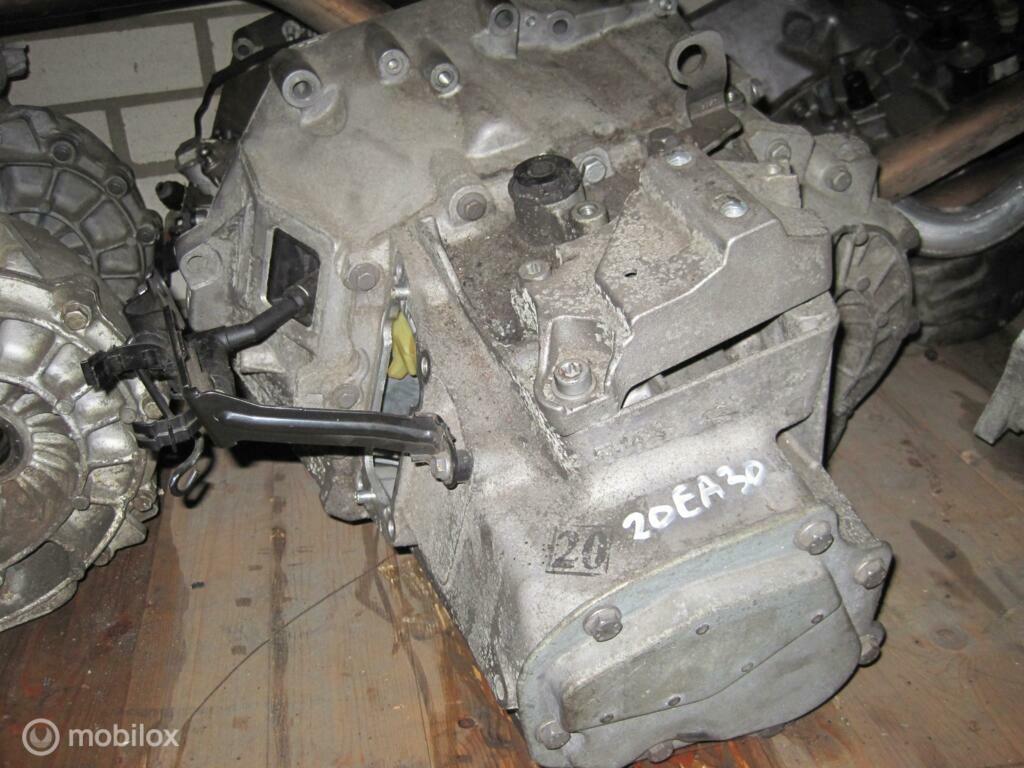 5-versnellingsbak 20ea30 Peugeot 208 ('12->) 20EA30, Auto-onderdelen, Gebruikt, Ophalen of Verzenden, Peugeot, Peugeot