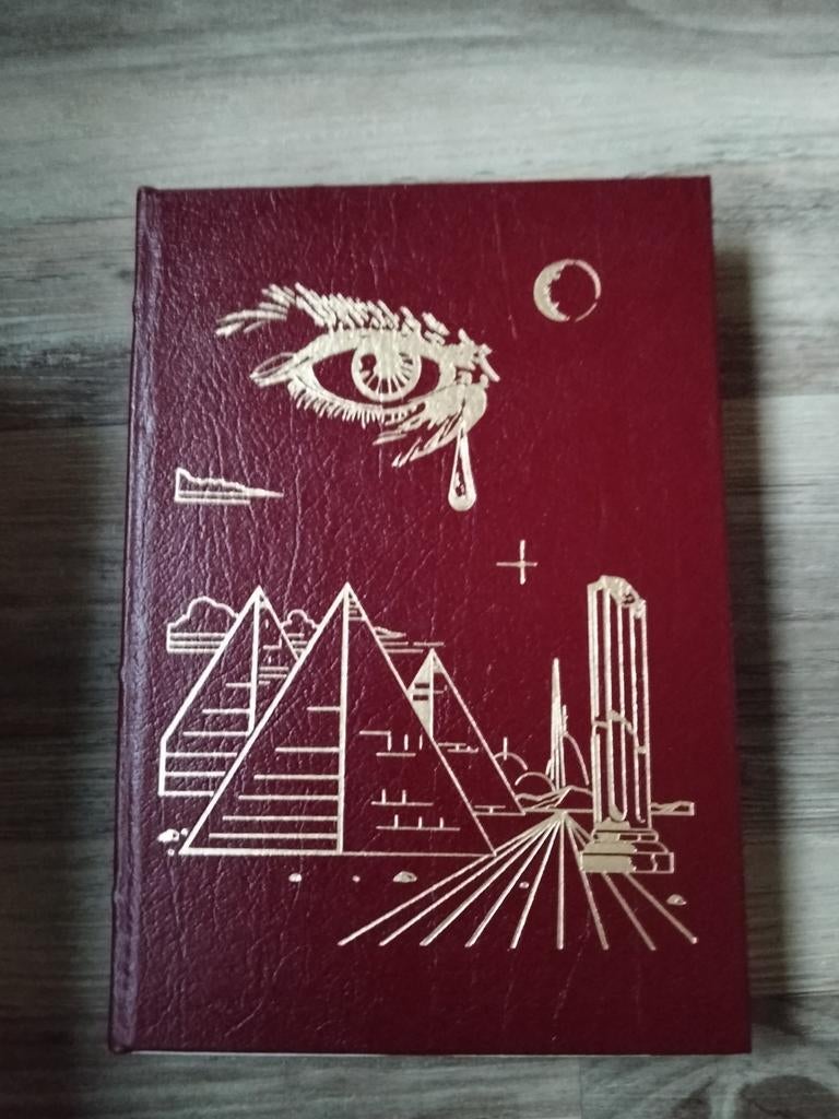 This Immortal - Roger Zelazny, Ophalen of Verzenden, Zo goed als nieuw, Roger Zelazny