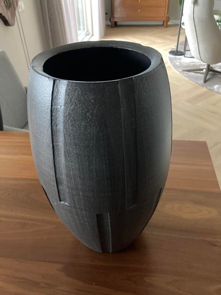 Grote bloempot, Ophalen, Zo goed als nieuw, Rond, Aardewerk