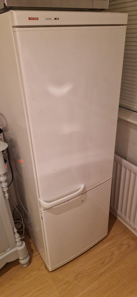 Bosch koelkast met vriezer, Witgoed en Apparatuur, Koelkasten en IJskasten, Ophalen