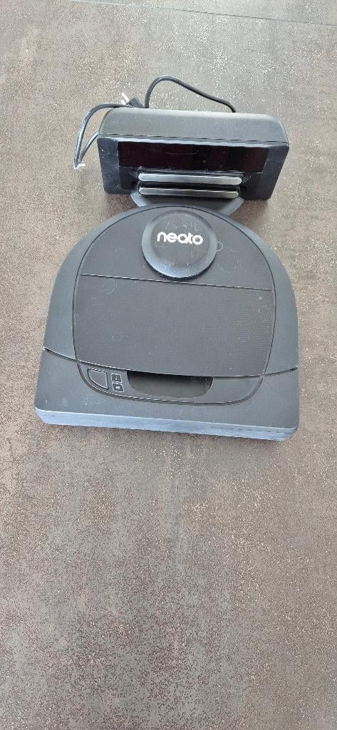 Neato D4 stofzuigrobot, Ophalen, Robotstofzuiger