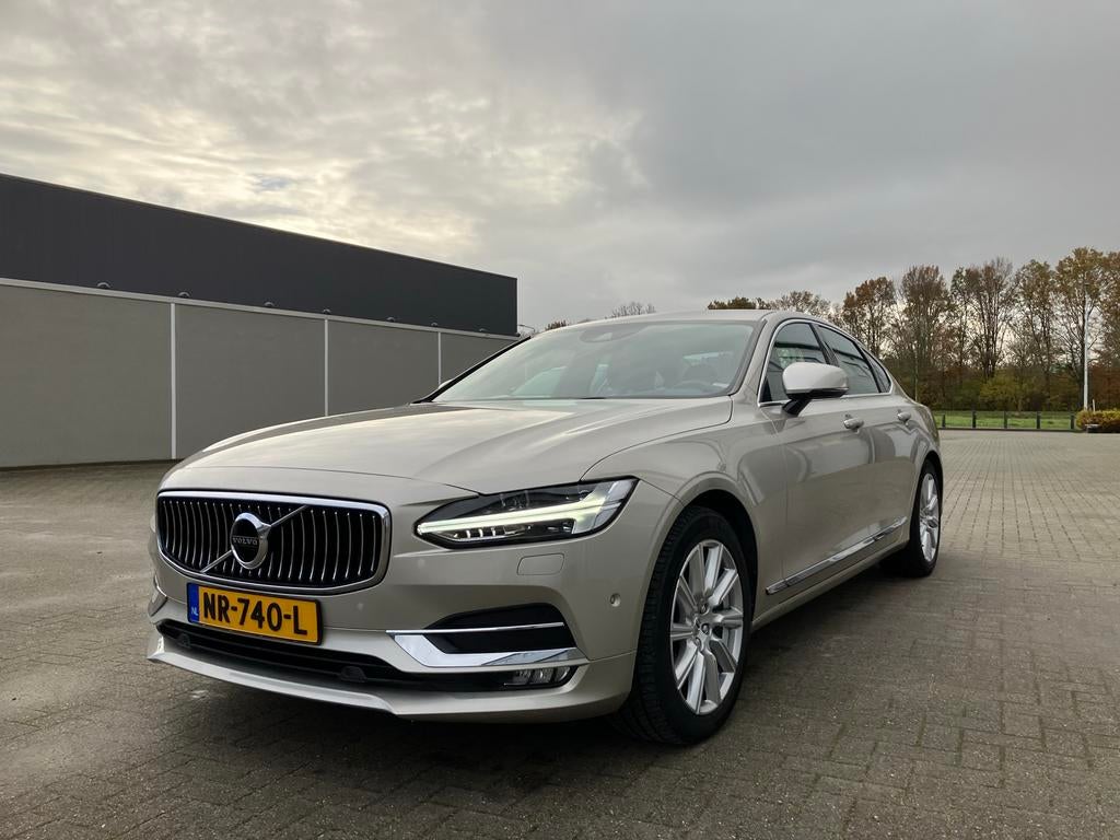 Volvo S90 T5 254pk Geartronic 2017 Bruin, Auto's, 15 km/l, 1800 kg, Origineel Nederlands, Particulier