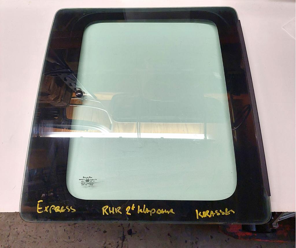 Chevrolet Express achterste portierruit 1996-2002, Gebruikt, Info@gm.com, Chevrolet, Ophalen of Verzenden