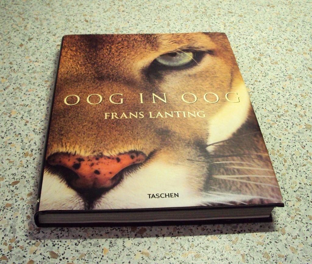 Oog in oog boek van Frans Lanting, Ophalen of Verzenden, Gelezen, Fotografen, Frans Lanting