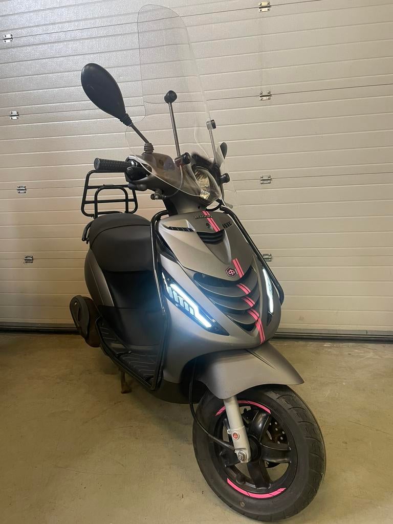 Piaggio Zip met diverse extra’s, Ophalen, Gebruikt, Maximaal 45 km/u, Zip
