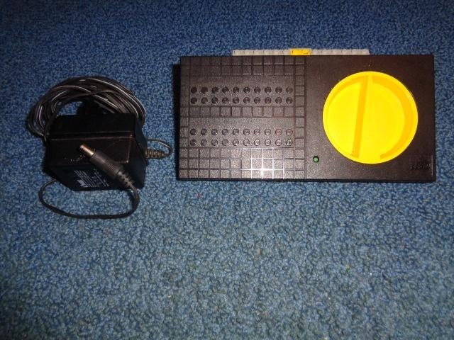 Z20=Lego 9v trein paneel + kabel (Geen rails kabel) (Nog 3x)