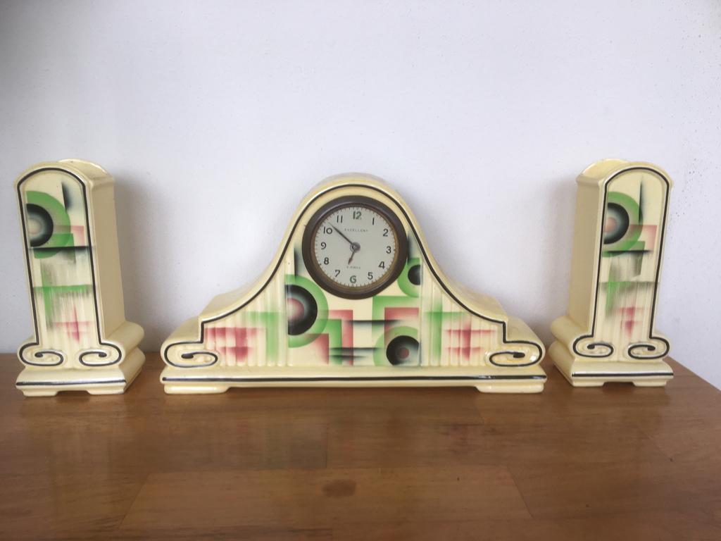 Art deco pendule met 2 vazen. Jaren 20/30, Antiek en Kunst, Ophalen of Verzenden