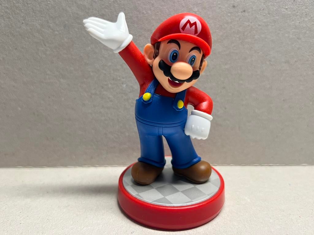 Amiibo Super Mario - Mario, Spelcomputers en Games, Games | Nintendo Switch, Zo goed als nieuw, Avontuur en Actie, 1 speler, Vanaf 7 jaar