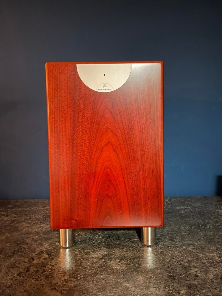 Monitor Audio - radius 360 subwoofer - Rosewood, Audio, Tv en Foto, Luidsprekers, Ophalen of Verzenden, Zo goed als nieuw