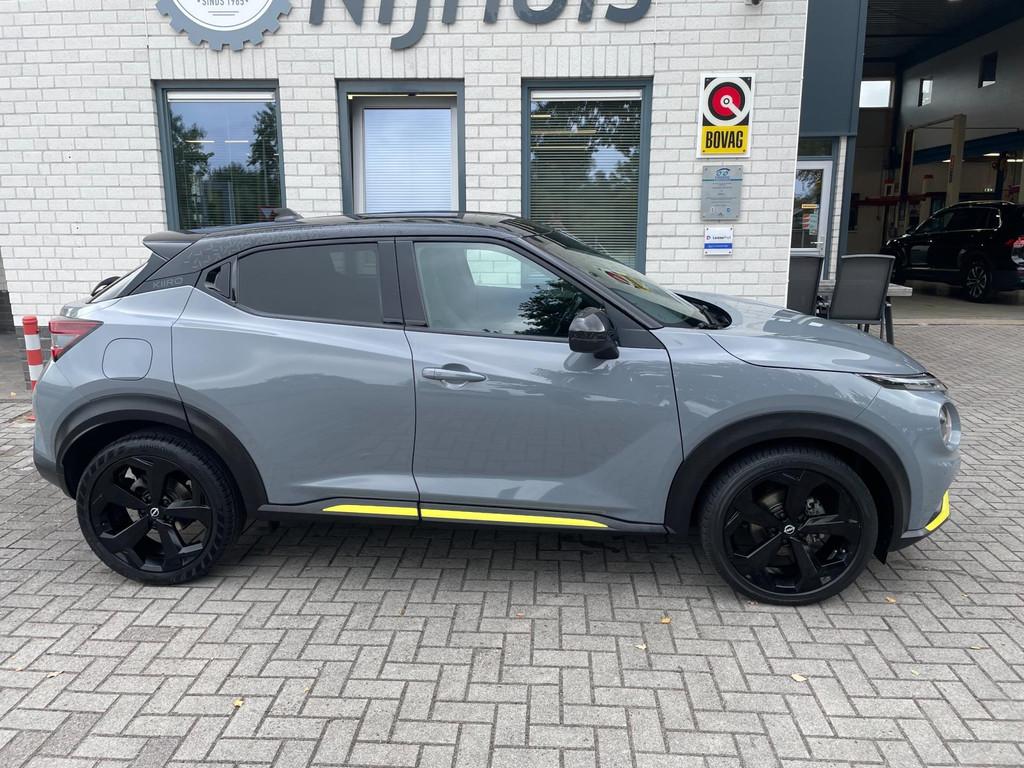 Nissan Juke 1.0 DIG-T Kiiro / Camera / PDC V+A / Carplay / T, Voorwielaandrijving, Leder en Stof, Handgeschakeld, 3 cilinders