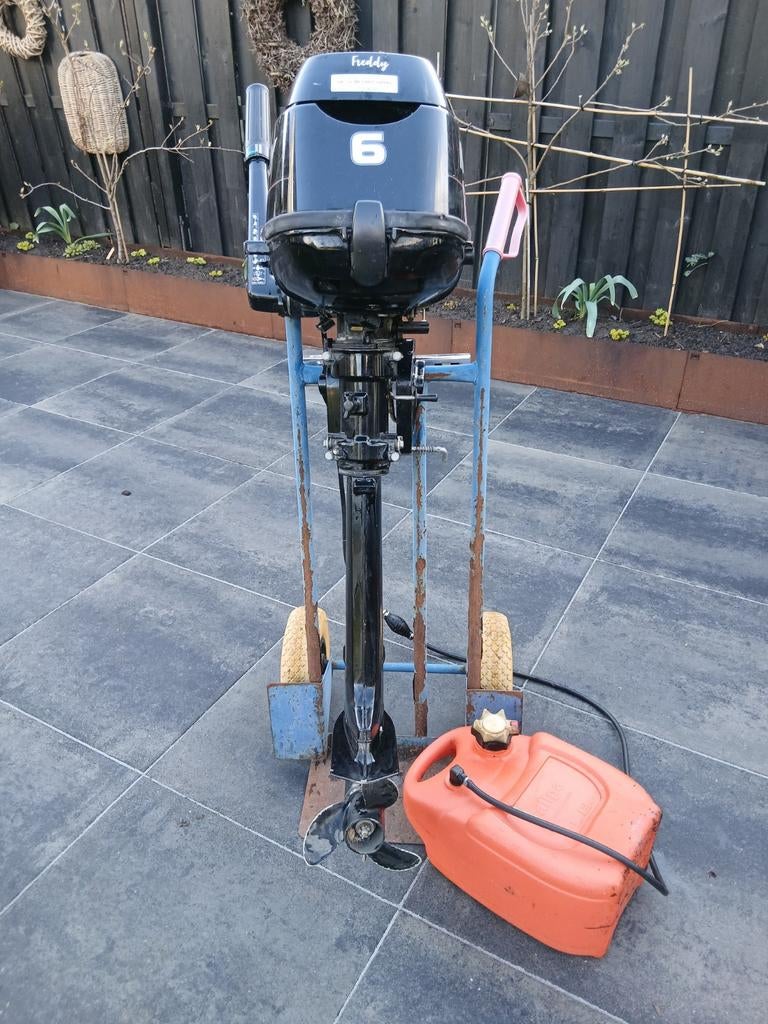 Mercury buitenboord motor, Watersport en Boten, Ophalen, 5 tot 10 pk, Zo goed als nieuw, Buitenboordmotor