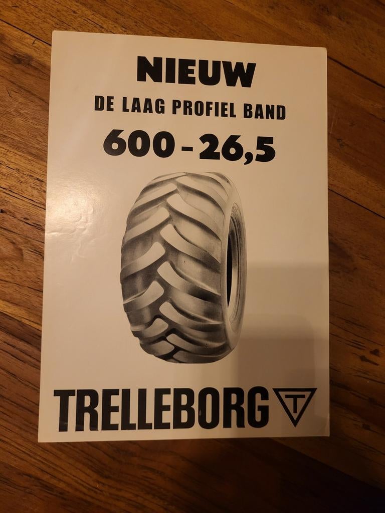 tractor folder Trelleborg laag profiel band, Ophalen of Verzenden, Zo goed als nieuw