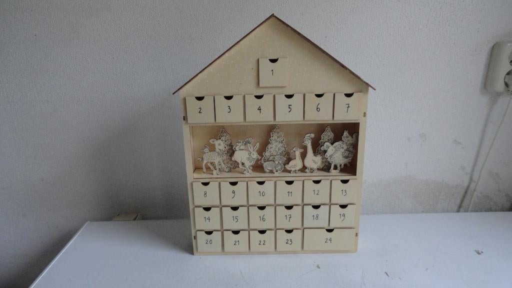 Adventkalender, hout 24 lades met een dieren scene, Ophalen of Verzenden